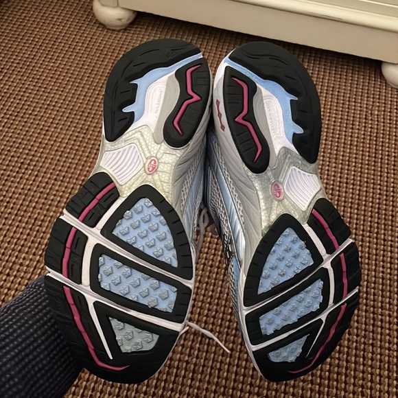 New Balance Athletic Sneakers - Barely Worn - Picture 3 of 3